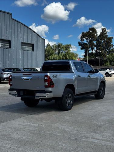 Toyota Hilux 2.8 Cd Srv 204cv 4x4 At Blindado Rb3 360* Armor