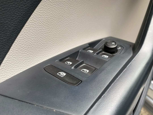 Imagem 10 de 10 de Volkswagen T-cross Highline 250 Tsi 1.4 Tb Flex