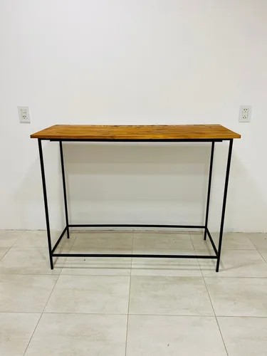 Mesa perchero para local new arrivals