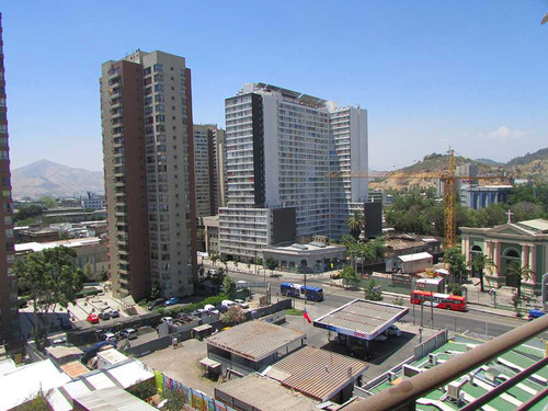 Metro Hospitales, Independencia (96677)