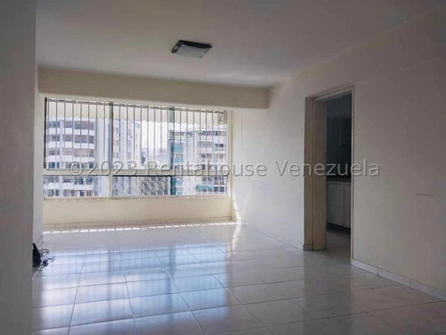 Apartamento En Venta Las Palmas Mls # 24-11685 C.s.