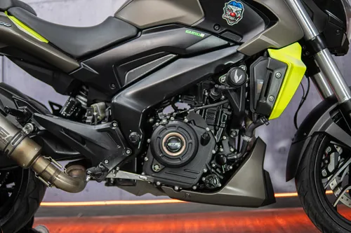 Bajaj Dominar 400 2022