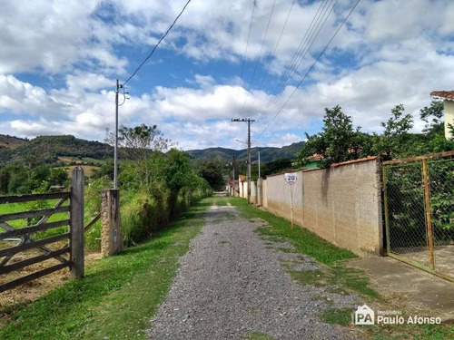 Chácara Condomínio Residencial Recanto Dos Amigos No Bairro Souza Lima, Zona Rural De Poços De Caldas Mg. - Ch0111