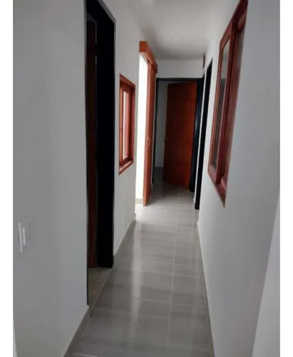 Hermoso Apartamento En Primer Piso En Excelente Ubicación Y Vecindario