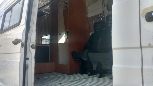 Imagem 8 de 15 de Iveco Motor Casa