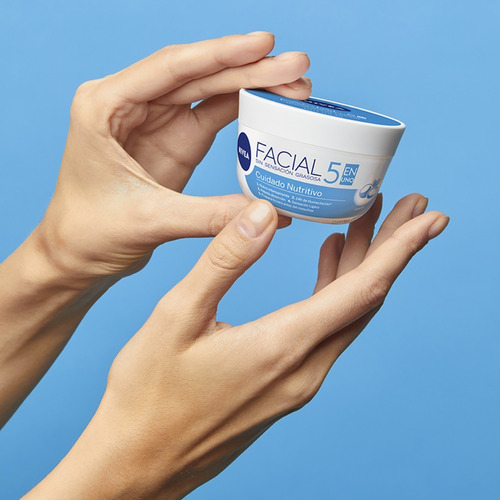 Imagen 5 de 7 de Crema Facial Nivea Cuidado Nutritivo 5 En Uno 50 Ml 12 Unds
