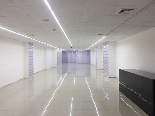 Arriendo Local Dos Niveles 1° Y 2°pisos Mac Iver 440-331 M2