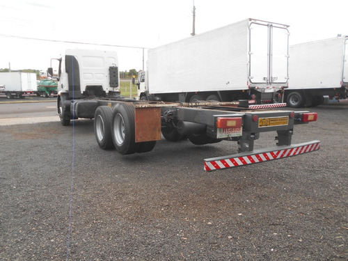 Volvo Vm 260 6x2 2010