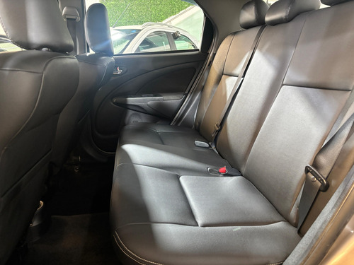 Toyota Etios 1.5 XLS SEDAN 16V FLEX 4P AUTOMÁTICO