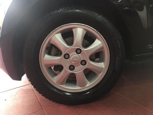 Imagem 7 de 11 de Jac J2 1.4 Ano 2014 Preto Gasolina Completo 4p
