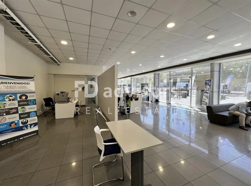 Local Comercial - 290m2 - Santiago