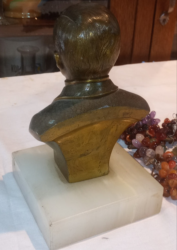 Antiguo Busto Figura De Bronce Con Base Marmol Impecable N97 (Usado)