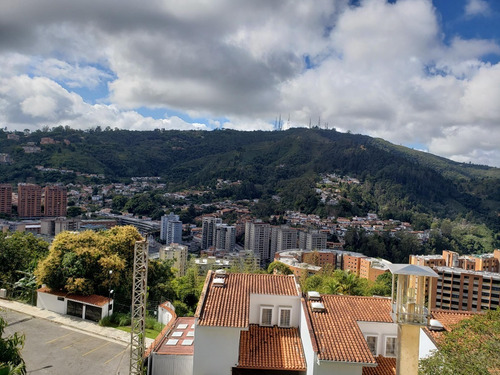 Los Naranjos Del Cafetal Imponente Vista 9 Años De Construcción Pisos Y Escaleras De Mármol Tanque 20.000lts Calle Privada Vigilancia 410mts 4h/6b/4p Imponente Cocina