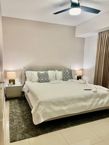 Apartamento Amueblado En Alquiler Ubicado En Evaristo Morales