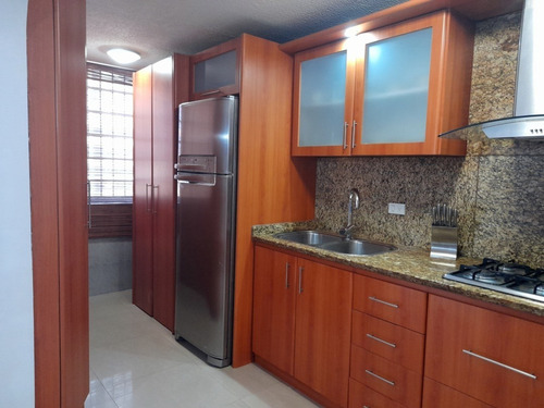 Imagen 6 de 18 de Alquiler De Apartamento En El C.r Guaica Mar I En Lechería Edo. Anzoátegui.