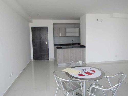 Imagen 7 de 14 de Venta De Apartamento De 84 M2 En Carreras El Carmen 19-7276