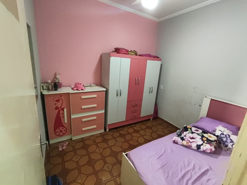 Casa Com Edicula A Venda Ótima Oportunidade Para Investir