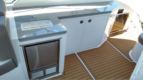 Klase A 42 Open 70hs, Diesel 400hp, Permuto X Propiedades