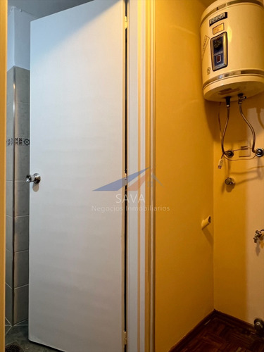 Alquiler Apartamento 1 Dormitorio En Cordón! Piso Alto. Acepta Depósito B. H. U. Cómo Garantía!