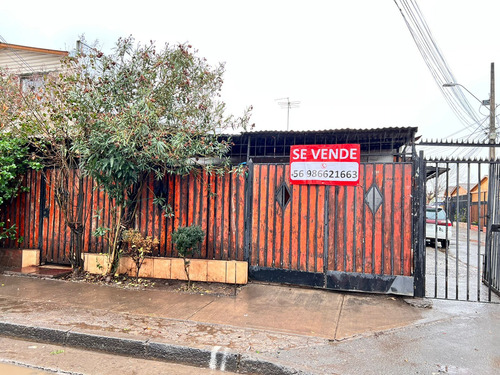 Se Vende Amplia Casa Esquina Con Local Comercial