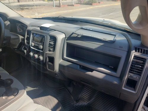 Dodge Ram 1500 3.6 St 4x2 Vg Ta