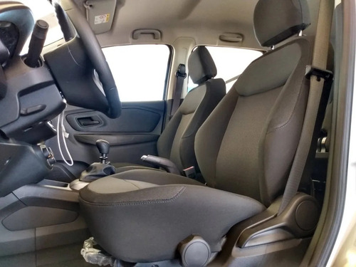 Imagen 15 de 20 de Chevrolet Spin Lt 5p Mt. Gl