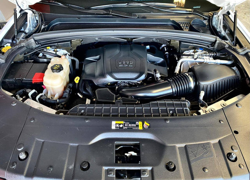 Jeep Cherokee Summit 4x4