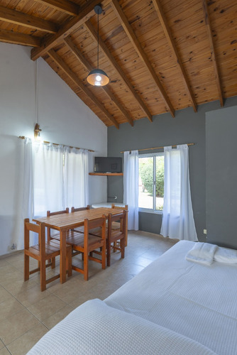 Complejo De Cabañas En Santa Rosa De Calamuchita