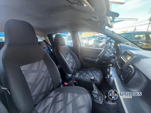 Fiat Mobi 1.0 EVO FLEX EASY MANUAL