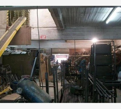 Imagen 2 de 6 de Excelente Inmueble Industrial En V. Lynch - Oport.
