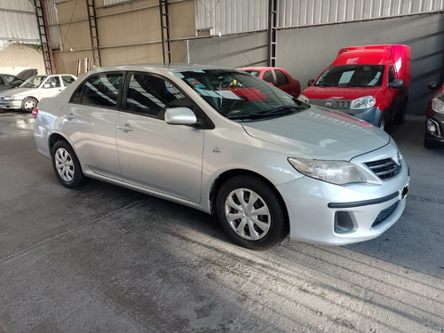 Imagen 2 de 18 de Toyota Corolla Xli