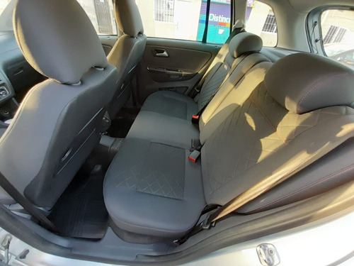 Imagen 12 de 18 de Volkswagen Suran Highline I-motion 2013