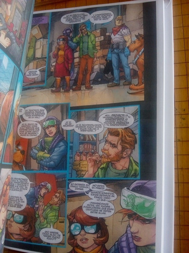 Imagen 4 de 5 de Cómic Tomo Scooby Apocalypse Del 1 Al 10 Español Pasta Dura