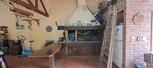 Venta De Casas Fondo Quincho Parrilla Barracas