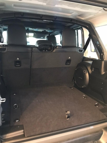 Imagen 6 de 10 de Jeep Wrangler Rubicon Unlimited 2023
