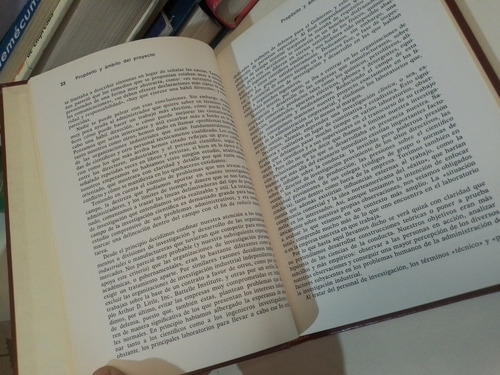 Ejecutivos Y Científicos - Ralph M. Hower / Charles D. Orth (Usado)