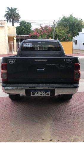 Toyota Hilux 3.0 Cd Srv Tdi 171cv 4x2 - B3 2015