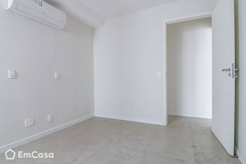Imagem 6 de 10 de Cobertura À Venda Em São Paulo - 18256