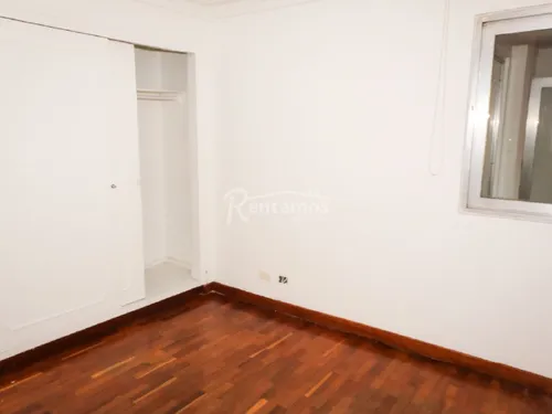 Apartamento En Arriendo En Castropol. Cod A776181