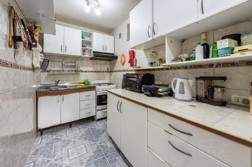 Ph En Venta, Balvanera, Catamarca Al 600 4 Amb.