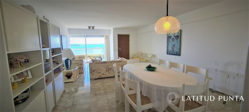 Imagen 6 de 22 de Apartamento Con Vista Al Puerto