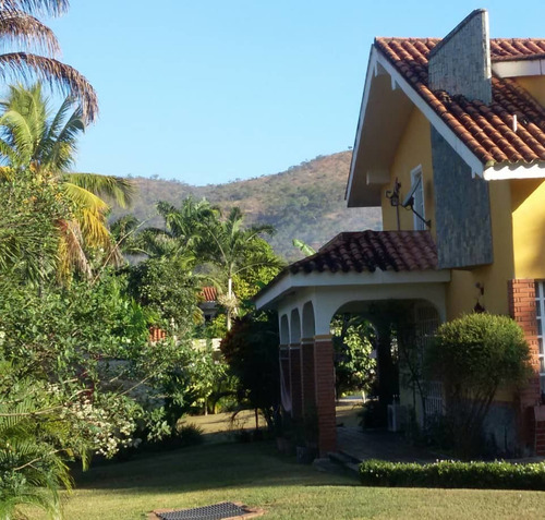 Imagen 17 de 19 de María Meléndez Vende Casa En El Solar Guataparo