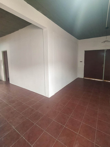 Imagen 4 de 10 de Venta De Excelente Departamento En Ezeiza