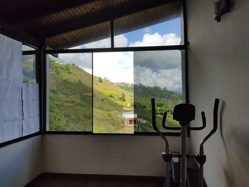 Imagen 10 de 12 de Casa Para Remodelar