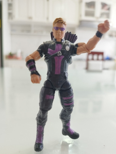 Hawkeye Marvel Universe Figura Original Del Año (2013).