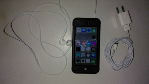 Imagen 1 de 4 de iPod 5ta Generación De 64 Gb