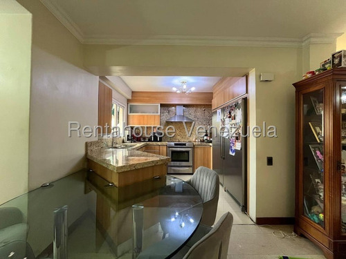 Apartamento En Venta En Campo Alegre En Edificio Con Pozo