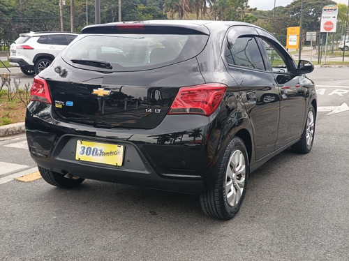 Chevrolet Onix 1.4 MPFI LT 8V