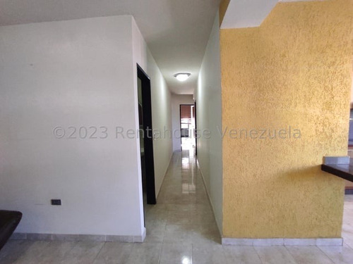 Imagen 10 de 20 de Apartamento En La Urb La Pradera. Av. Intercomunal Maracay Turmero 23- 20568 Y.a