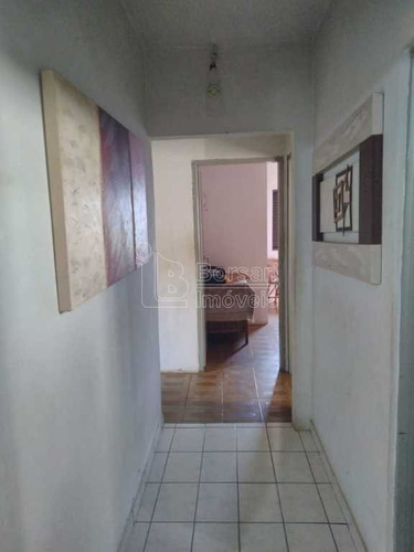 Imagem 5 de 6 de Venda De Casas / Padrão Na Cidade De Araraquara 9499